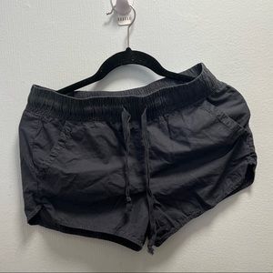 Lou & Grey XS Dark Blue Shorts